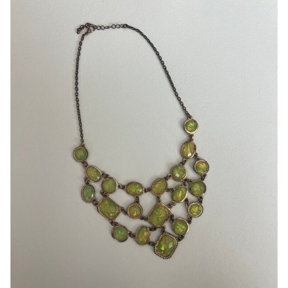 Green Faux-Opal Beads Charm Link Statement Collar Necklace Gold Tone Chain